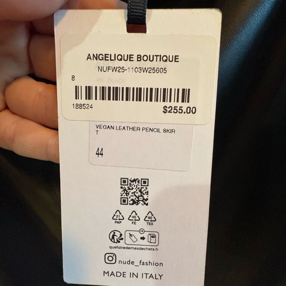 (nude) Italian brand - Vegan leather pencil skirt - Picture 4 of 5